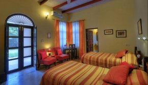 Отель Mela Kothi - The Chambal Safari Lodge  Bah